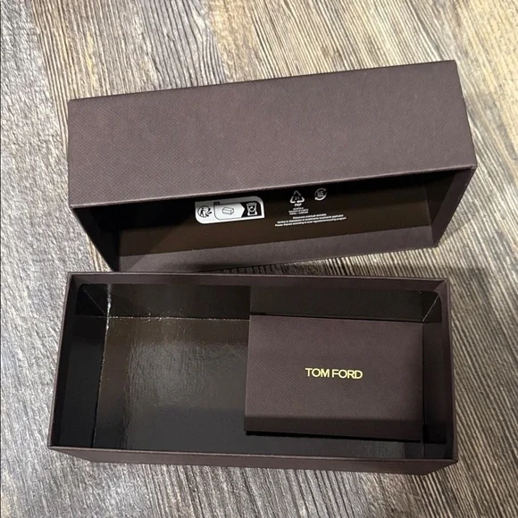 Tom Ford Black Glasses Case - Picture 3 of 4